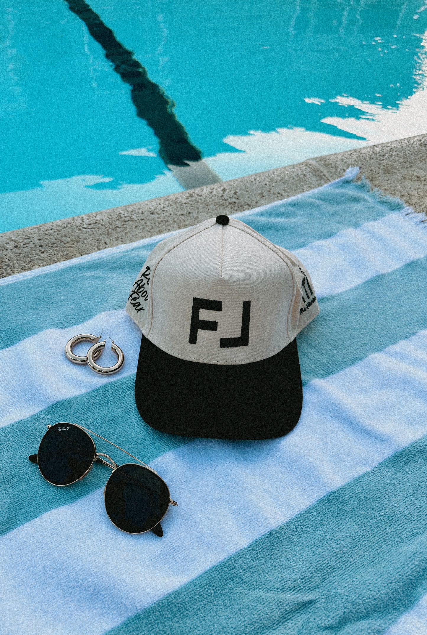 FL (F E A R L E S S) Psalm 34:4 hat