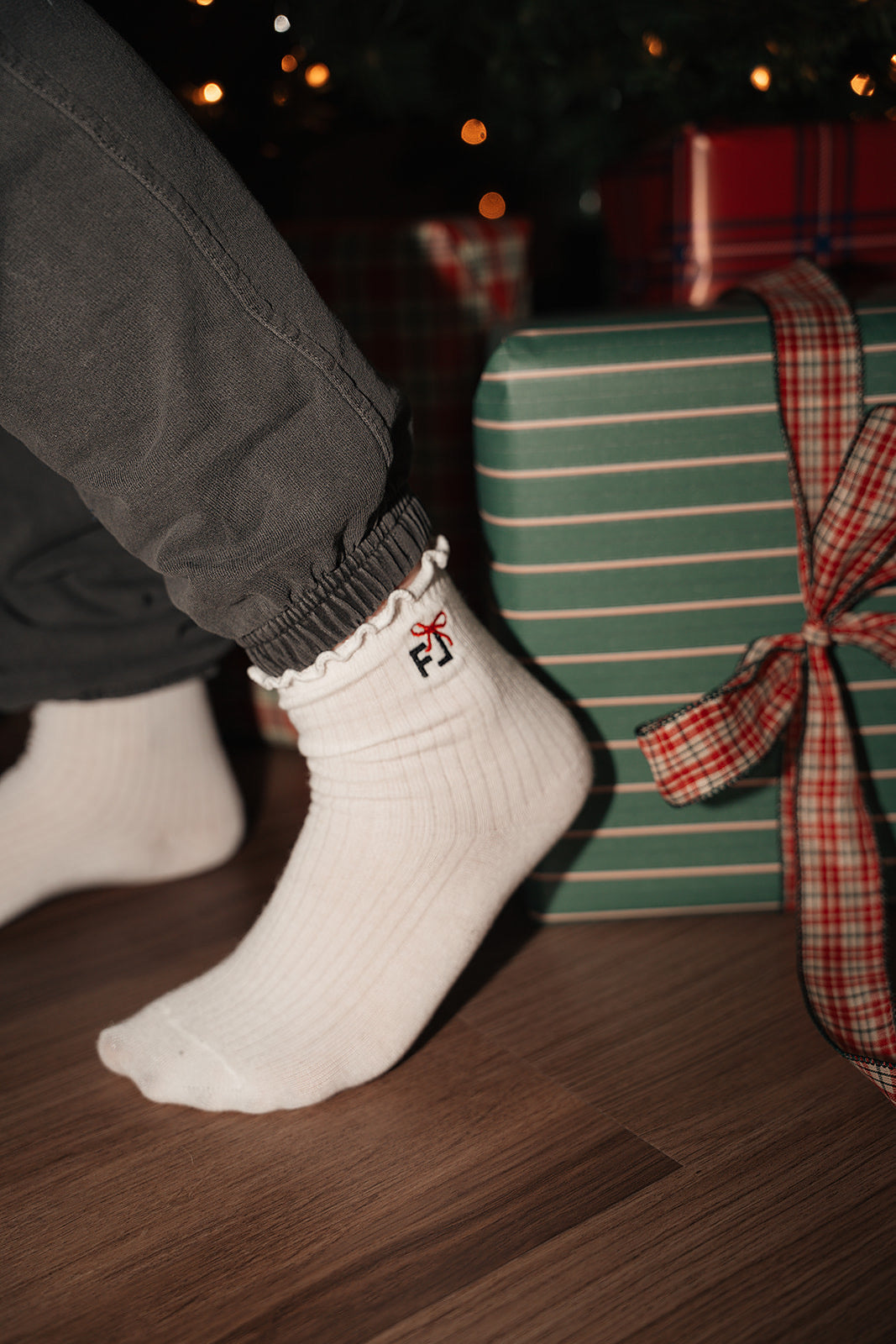 Fearless Bow Socks